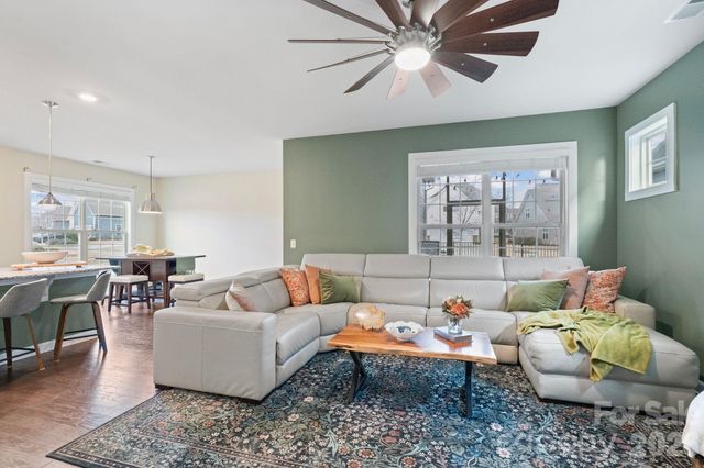 11634 Westbranch Parkway, Davidson, NC 28036