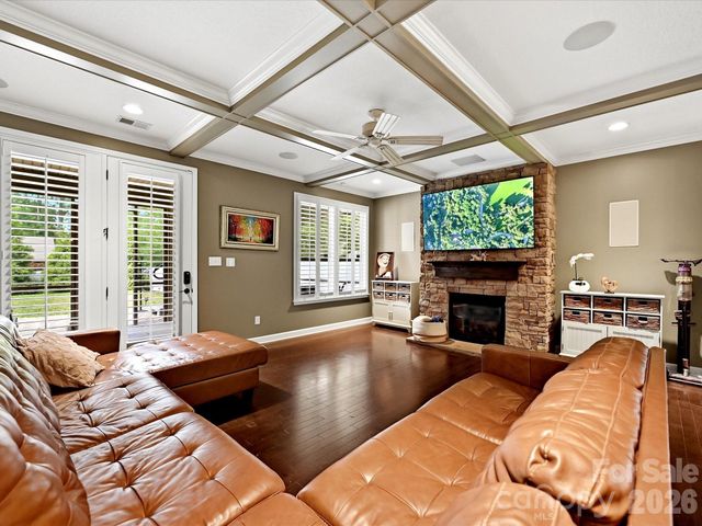 12902 Blakemore Avenue, Huntersville, NC 28078