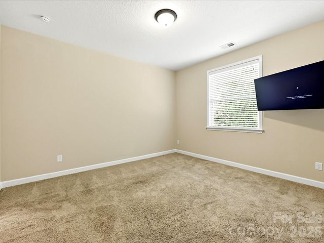 12902 Blakemore Avenue, Huntersville, NC 28078