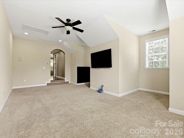 12902 Blakemore Avenue, Huntersville, NC 28078