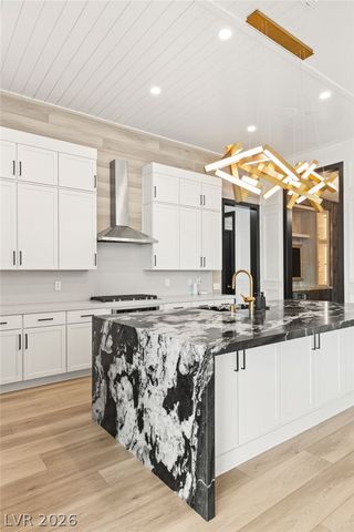 11041 Concord Valley Drive, Las Vegas, NV 89135