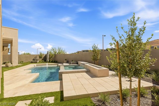 11041 Concord Valley Drive, Las Vegas, NV 89135