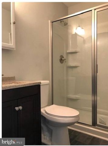 411 AMELIA ST, Fredericksburg, VA 22401