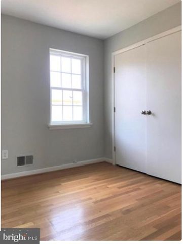 411 AMELIA ST, Fredericksburg, VA 22401