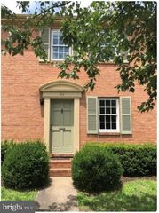 411 AMELIA ST, Fredericksburg, VA 22401