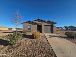 9364 W ONEIDA Drive, Arizona City, AZ 85123