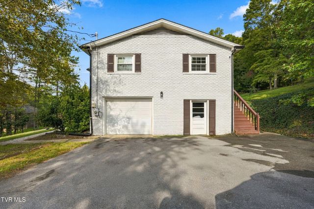 1136 West Shipley Ferry Road, Kingsport, TN 37663