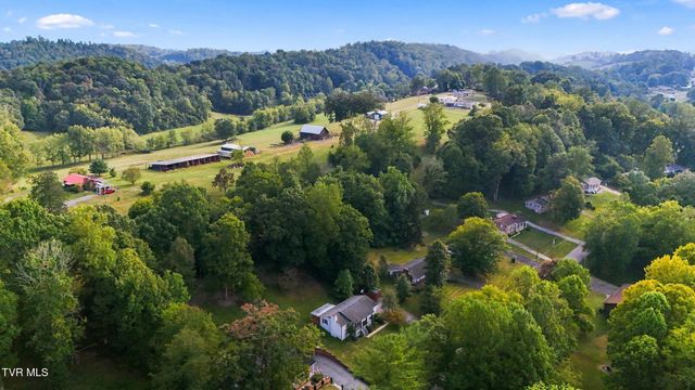 1136 West Shipley Ferry Road, Kingsport, TN 37663