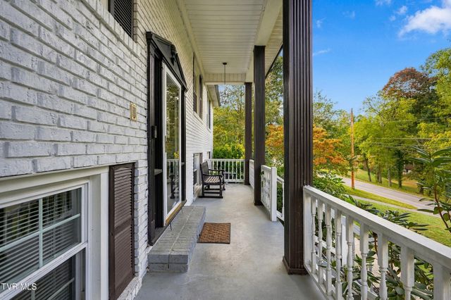 1136 West Shipley Ferry Road, Kingsport, TN 37663