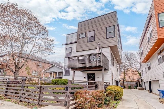 225 Crumley SW Street, Atlanta, GA 30312
