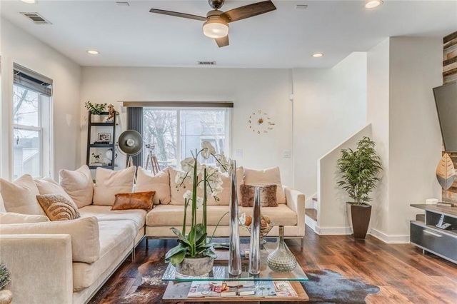 225 Crumley SW Street, Atlanta, GA 30312