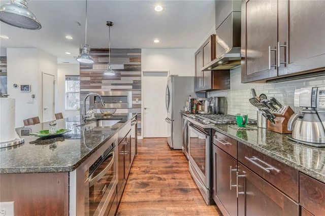 225 Crumley SW Street, Atlanta, GA 30312