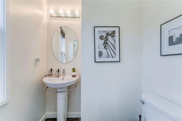 225 Crumley SW Street, Atlanta, GA 30312