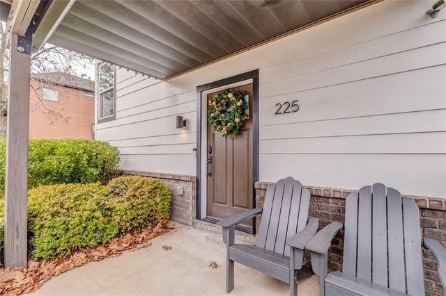 225 Crumley SW Street, Atlanta, GA 30312