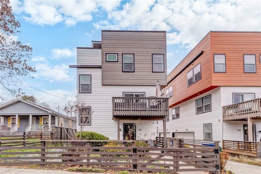225 Crumley SW Street, Atlanta, GA 30312