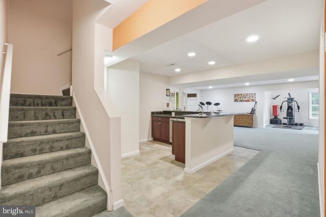 43774 BROWNBURG PL, Chantilly, VA 20152
