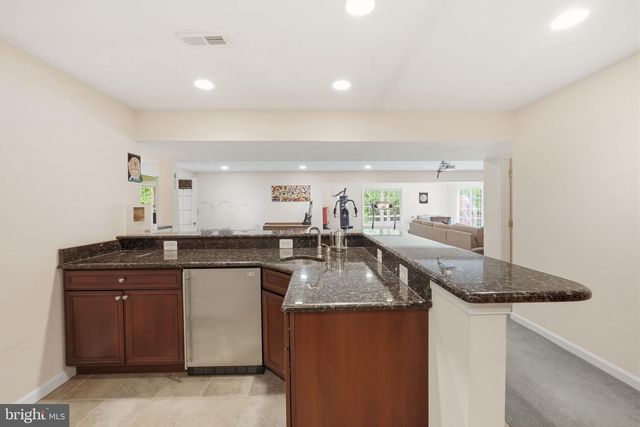 43774 BROWNBURG PL, Chantilly, VA 20152