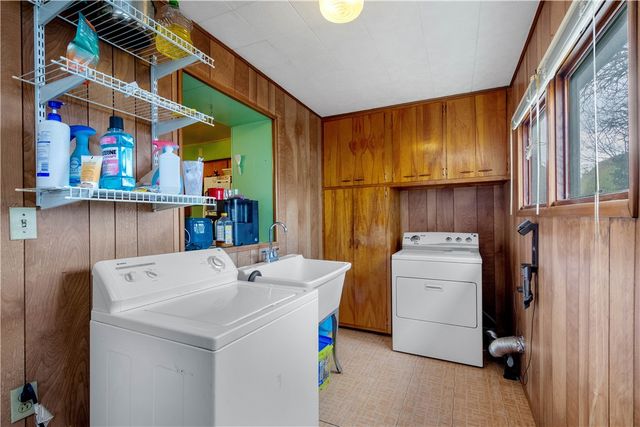 3211 JOE HAMMER SQUARE, Oakland, PA 15213