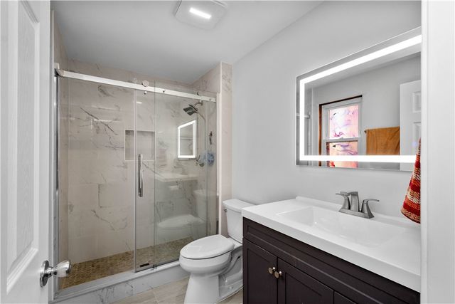 3211 JOE HAMMER SQUARE, Oakland, PA 15213