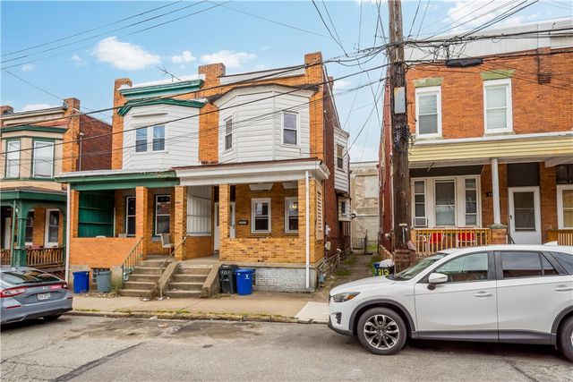 3211 JOE HAMMER SQUARE, Oakland, PA 15213