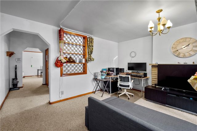 3211 JOE HAMMER SQUARE, Oakland, PA 15213