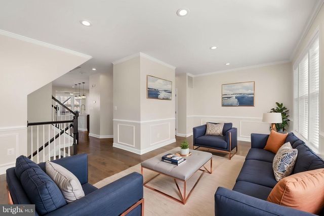 1502 TECUMSEH TER NE, Leesburg, VA 20176