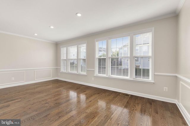 1502 TECUMSEH TER NE, Leesburg, VA 20176