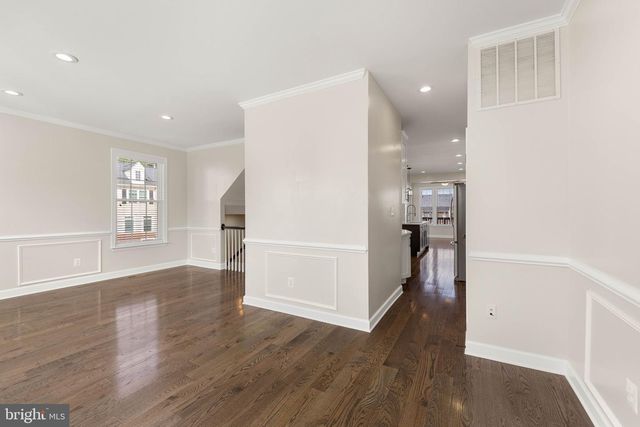 1502 TECUMSEH TER NE, Leesburg, VA 20176