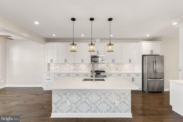 1502 TECUMSEH TER NE, Leesburg, VA 20176