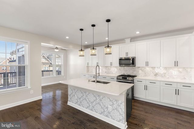 1502 TECUMSEH TER NE, Leesburg, VA 20176