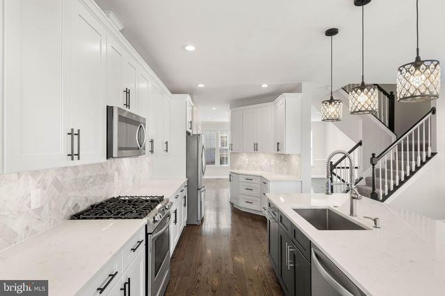 1502 TECUMSEH TER NE, Leesburg, VA 20176