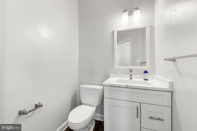 1502 TECUMSEH TER NE, Leesburg, VA 20176