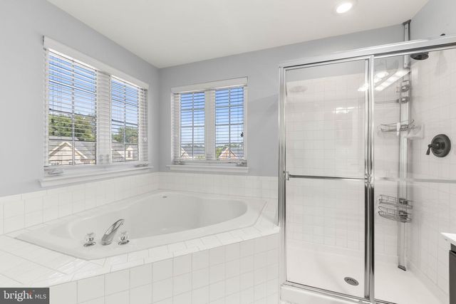 1502 TECUMSEH TER NE, Leesburg, VA 20176