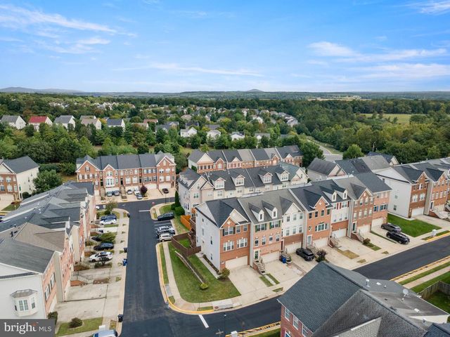 1502 TECUMSEH TER NE, Leesburg, VA 20176