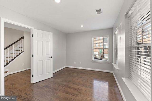 1502 TECUMSEH TER NE, Leesburg, VA 20176