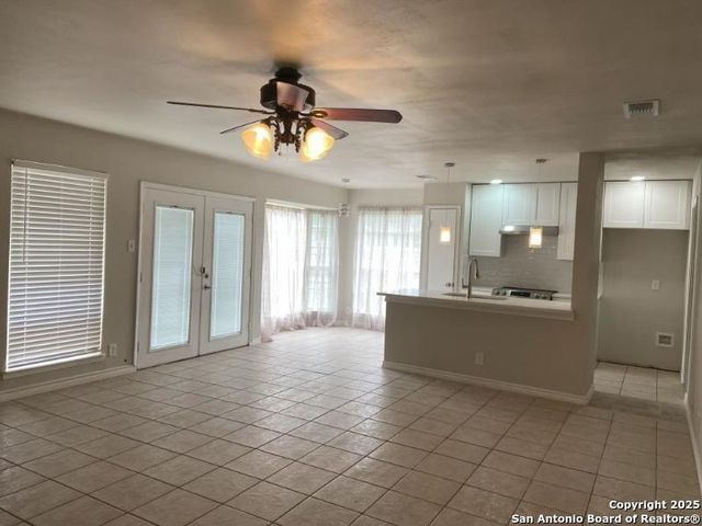 8303 Meadow Fire, San Antonio, TX 78251