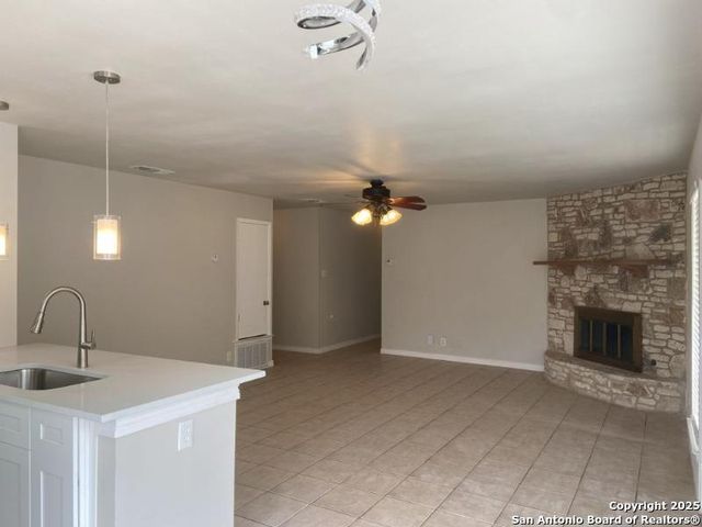 8303 Meadow Fire, San Antonio, TX 78251