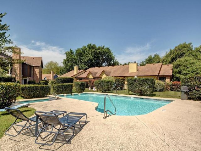 1601 Faro DR 502, Austin, TX 78741