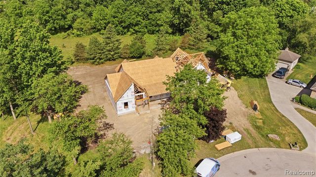 3855 Conifer Court, Burtchville, MI 48059