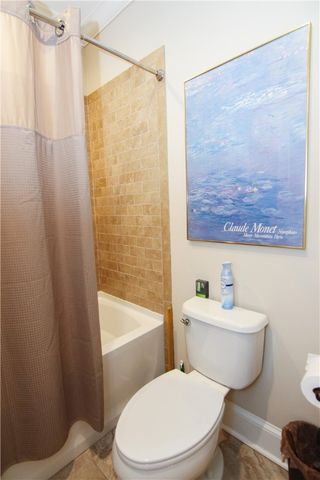 105 Gascoigne Ave 102, St Simons Island, GA 31522