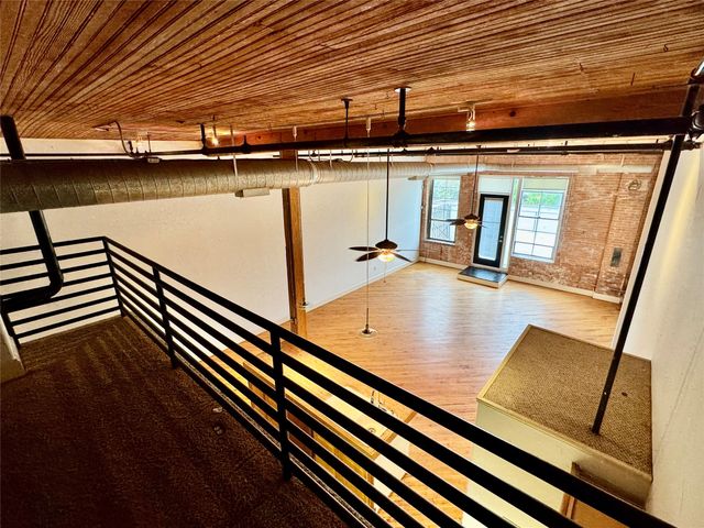 3026 Commerce Street 205, Dallas, TX 75226