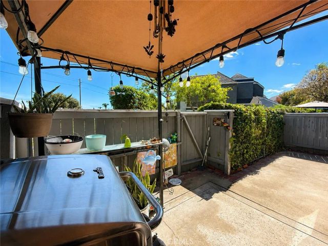 1212 S Barranca B, Glendora, CA 91740