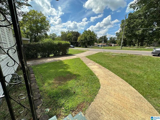 130 WOODWARD ROAD, Midfield, AL 35228
