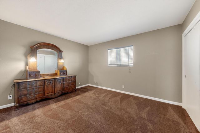 502 Las Marias Drive SE, Rio Rancho, NM 87124