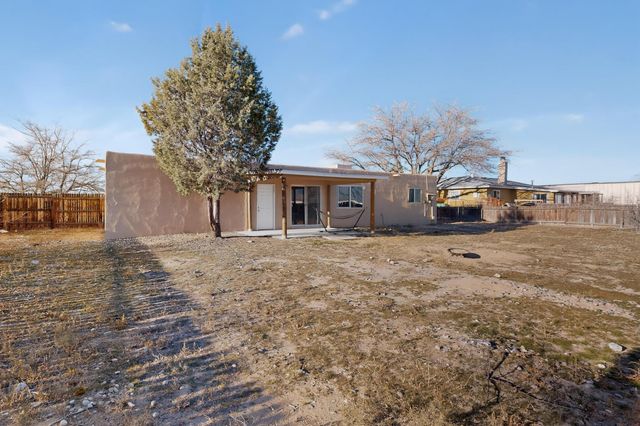502 Las Marias Drive SE, Rio Rancho, NM 87124