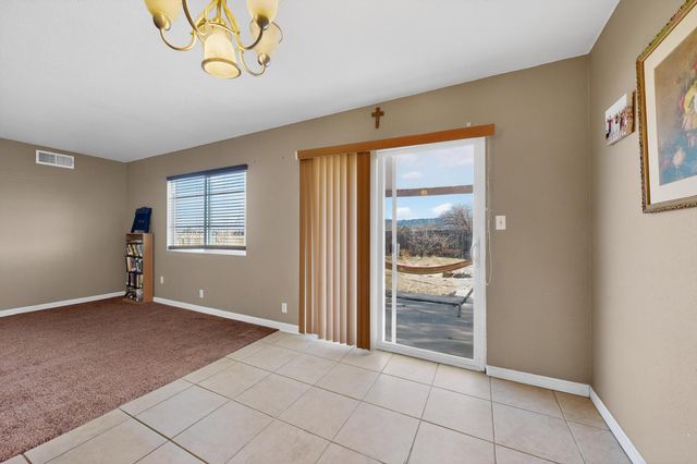502 Las Marias Drive SE, Rio Rancho, NM 87124