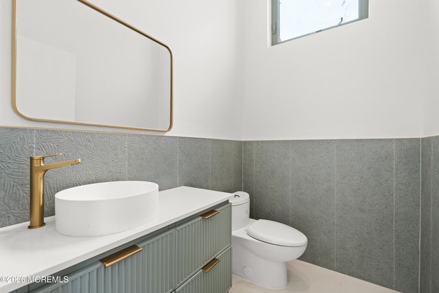 390 Monmouth Road, West Long Branch, NJ 07764