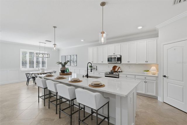 11502 AUTUMN LEAF WAY, Bradenton, FL 34212