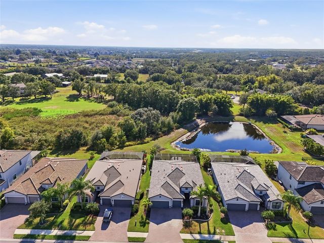 11502 AUTUMN LEAF WAY, Bradenton, FL 34212