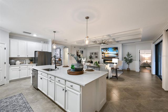 11502 AUTUMN LEAF WAY, Bradenton, FL 34212